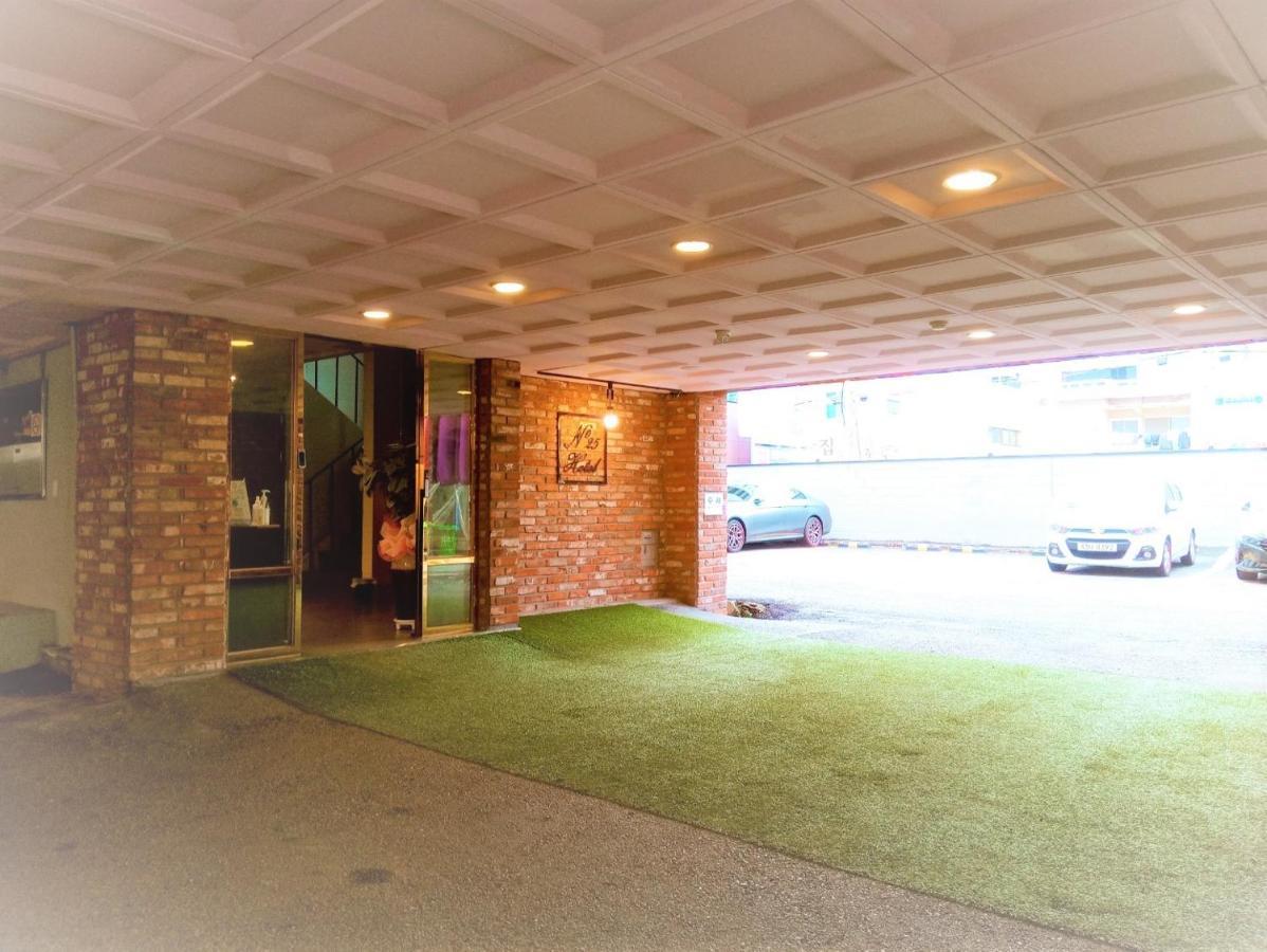 No25 Hotel Yeonsan Pusan Zewnętrze zdjęcie