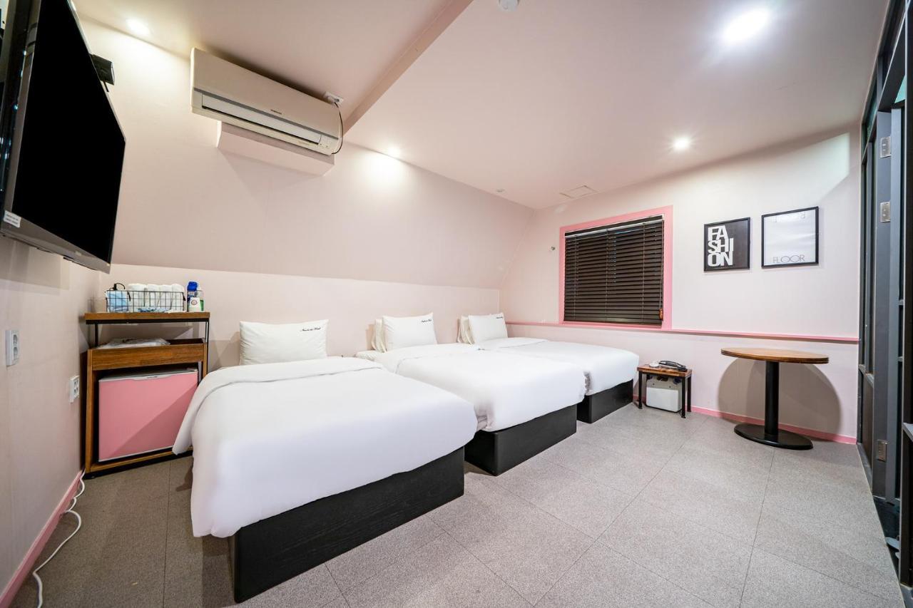 No25 Hotel Yeonsan Pusan Zewnętrze zdjęcie