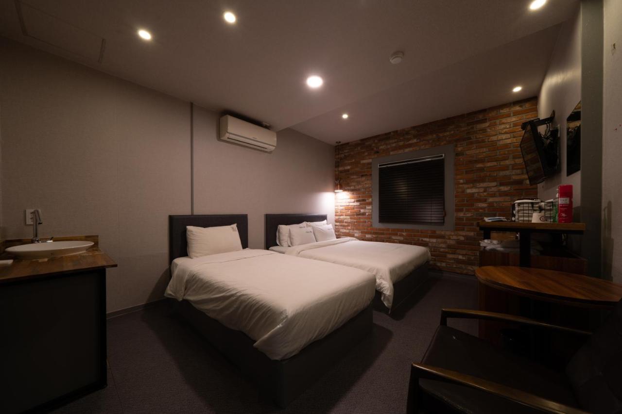 No25 Hotel Yeonsan Pusan Zewnętrze zdjęcie