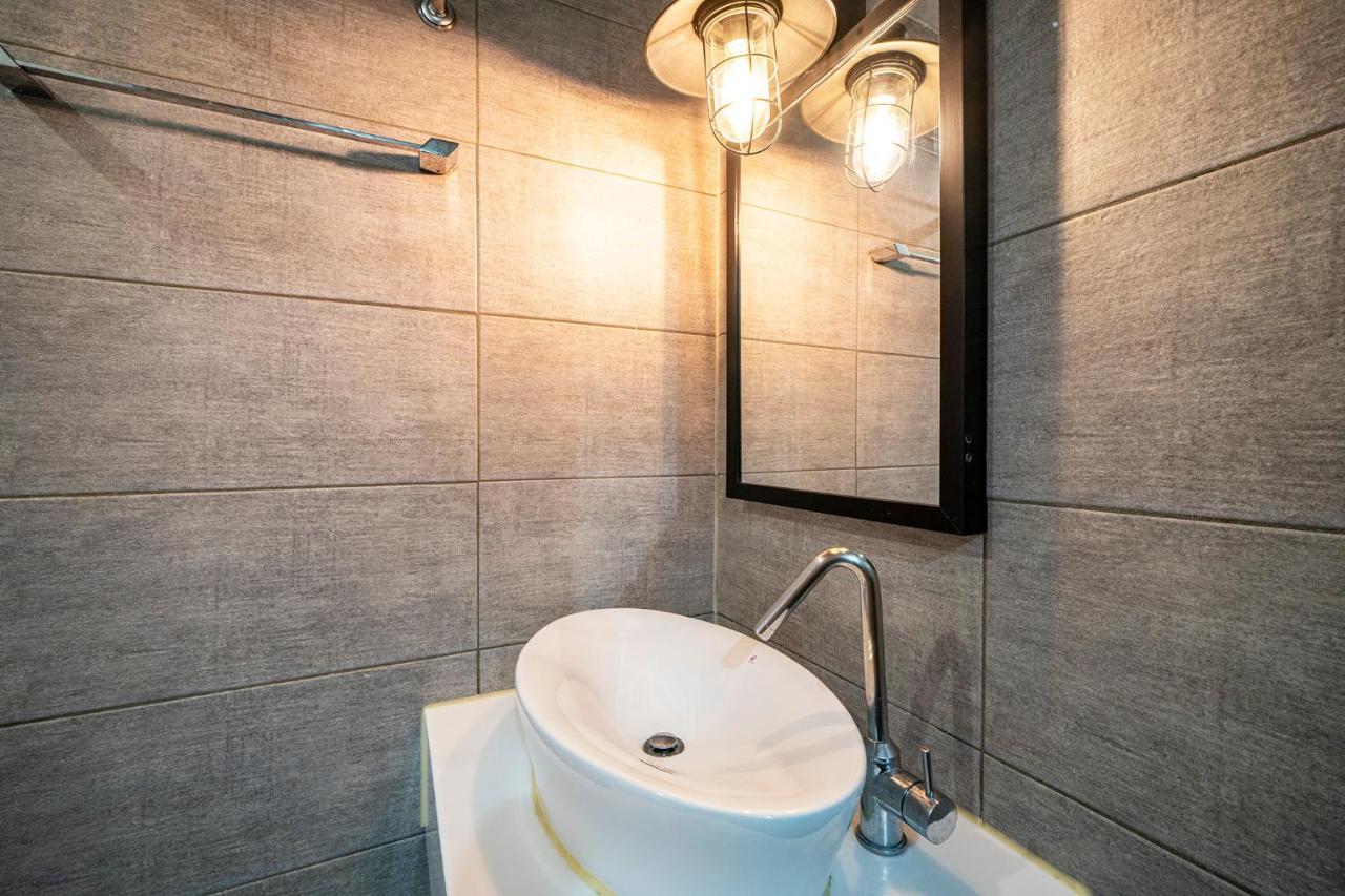 No25 Hotel Yeonsan Pusan Zewnętrze zdjęcie