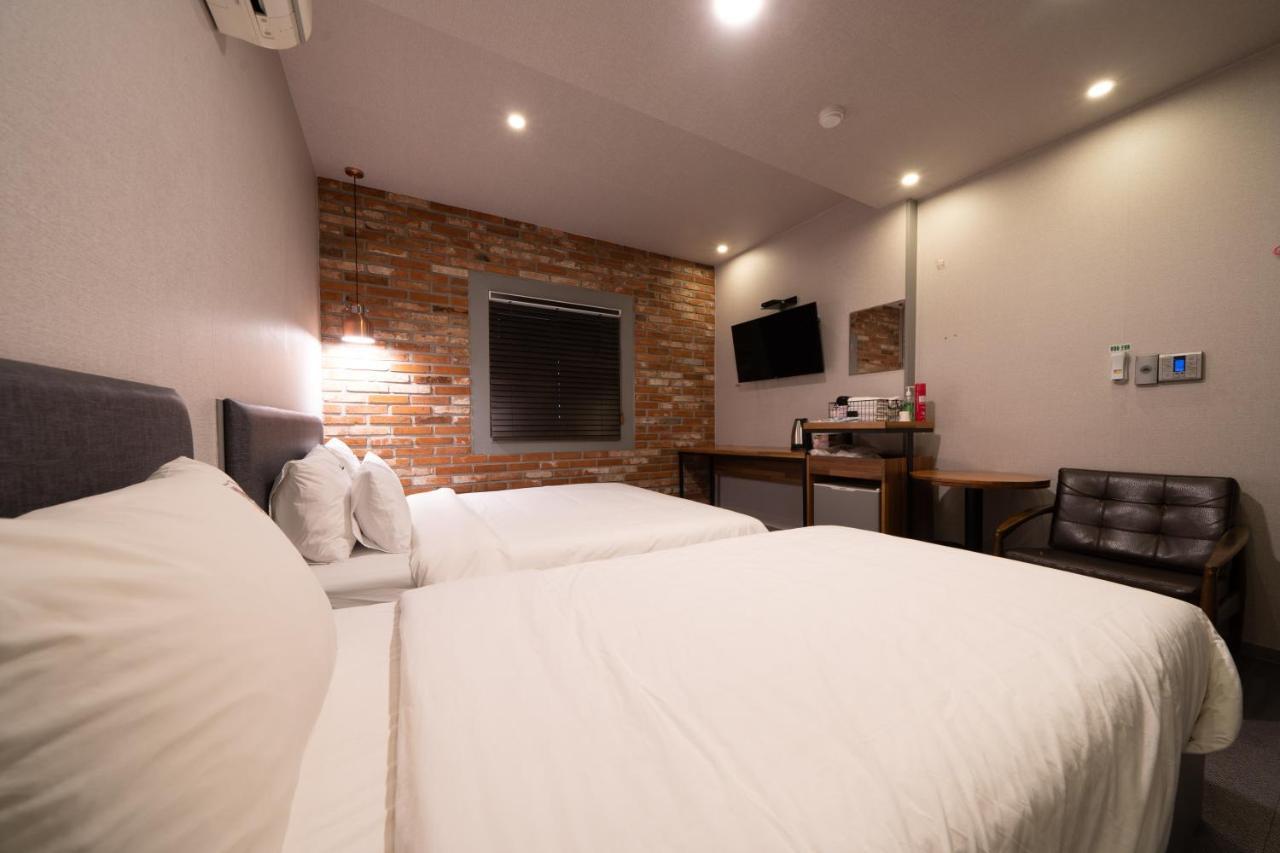 No25 Hotel Yeonsan Pusan Zewnętrze zdjęcie